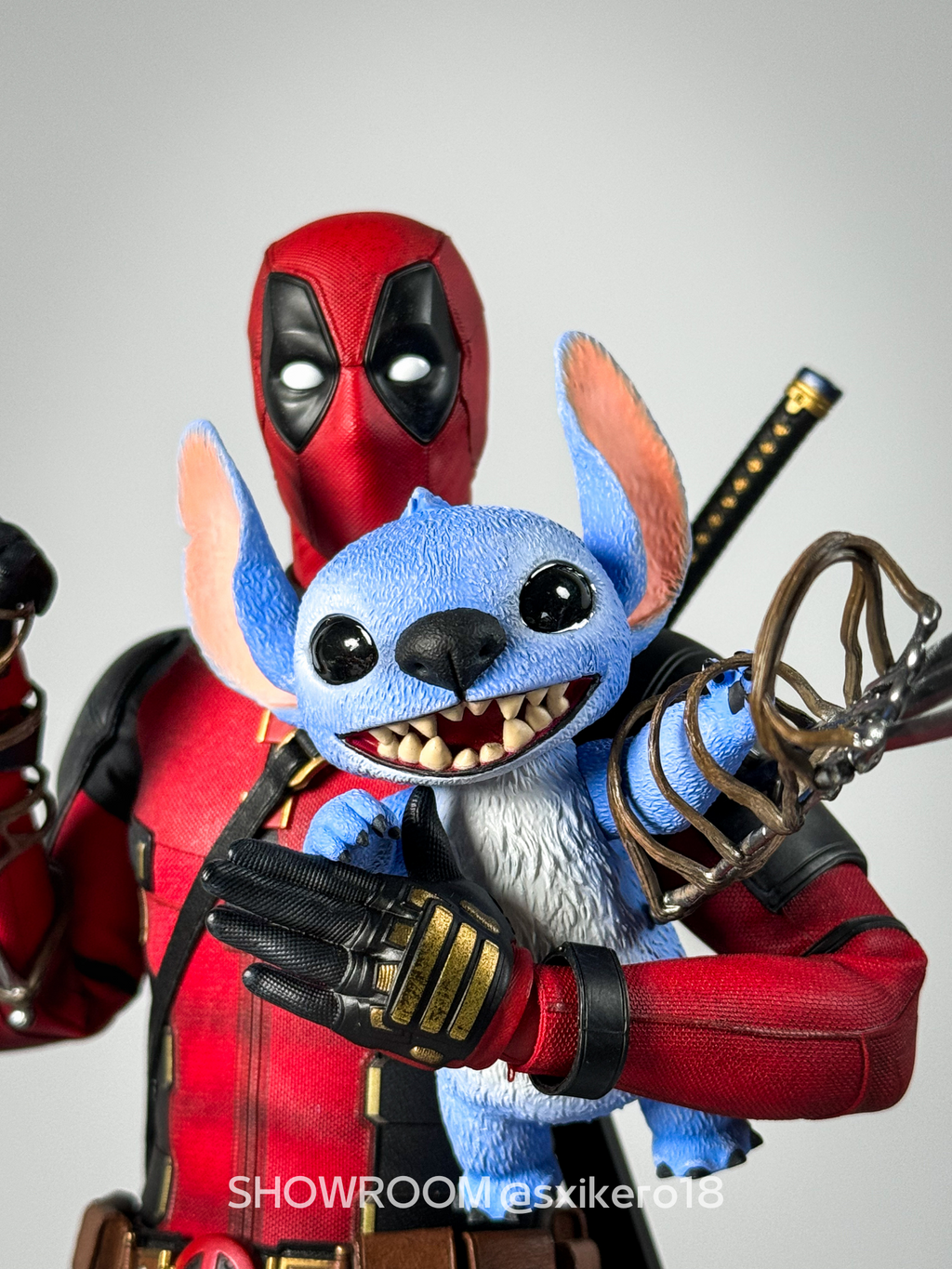 1/6th scale Stitch 2025 figure [Deluxe Edition]  (Two Pack)