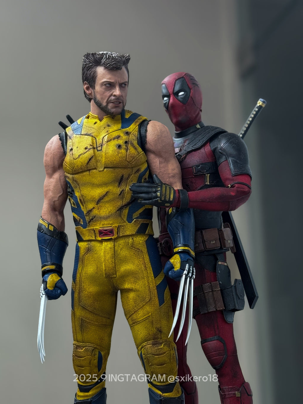 Wolverine Light Battle Damage Version Figure